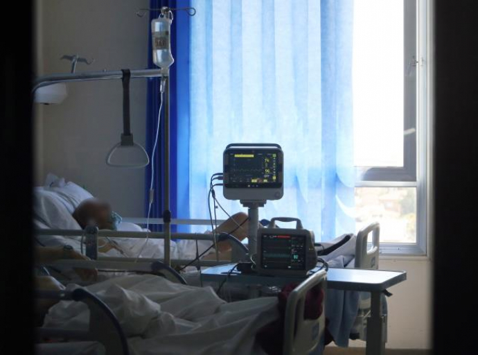 Tρεις θάνατοι, 822 περιστατικά COVID και 284 ασθενείς στα νοσοκομεία 